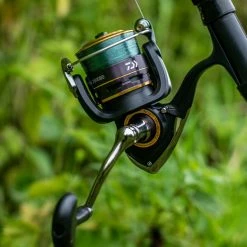 Promo 🌟 Daiwa 20 Crossfire Reel Black Gold Reels 🛒 -Daiwa Official Website daiwa 20 crossfire reel black gold in use 1